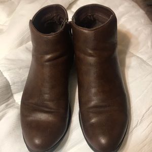 Brown boots